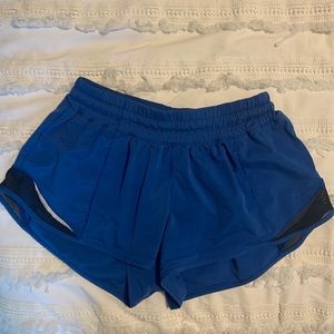Lululemon Hotty Hot short 2.5”